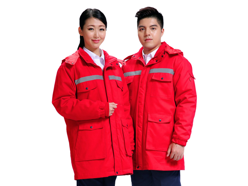 http://www.haogeili.cn 紅色工作服沖鋒衣展示
